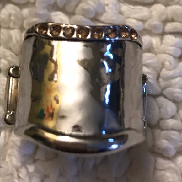 Set of 7 Beautiful Stretch Rings - Picture 2 of 8